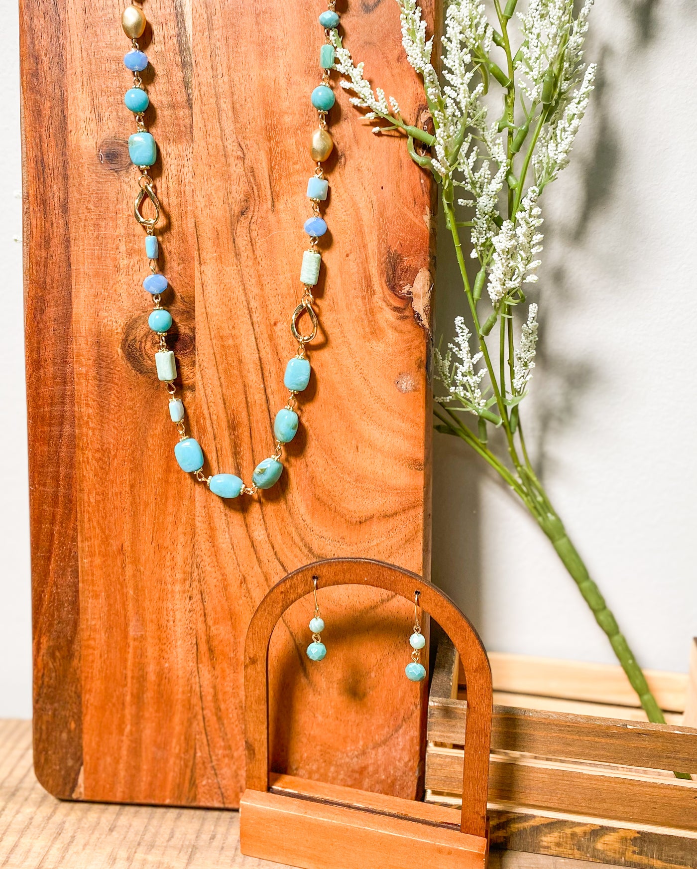Yahatt Club Necklace