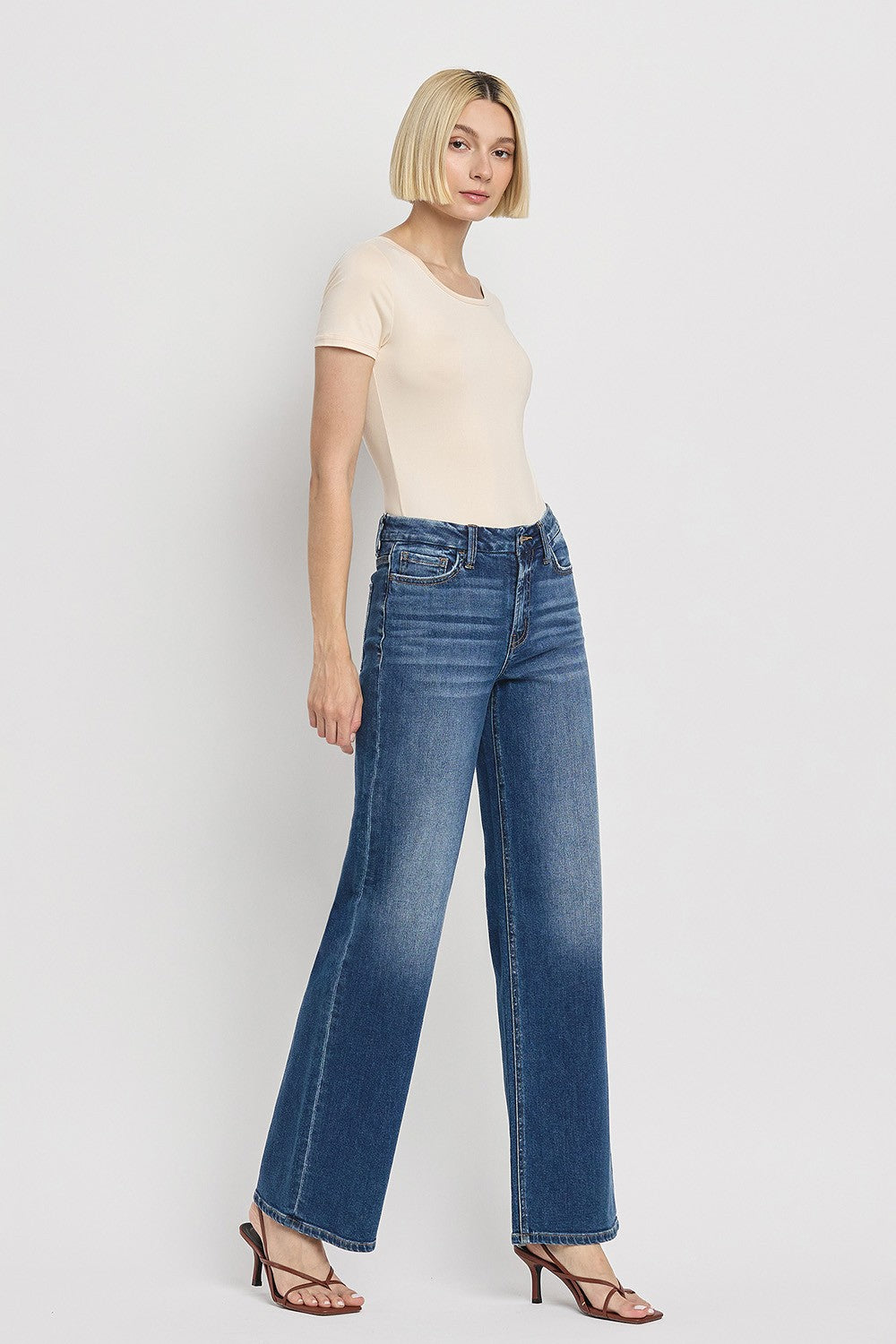 Cheryl Loose Jeans