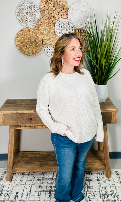 Olivia Pullover Sweaters