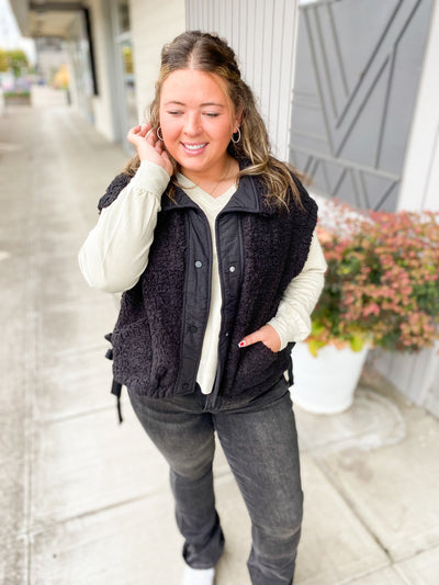 Holly Sherpa Vest