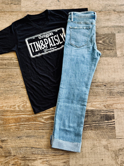 Betty Slim Straight Jean