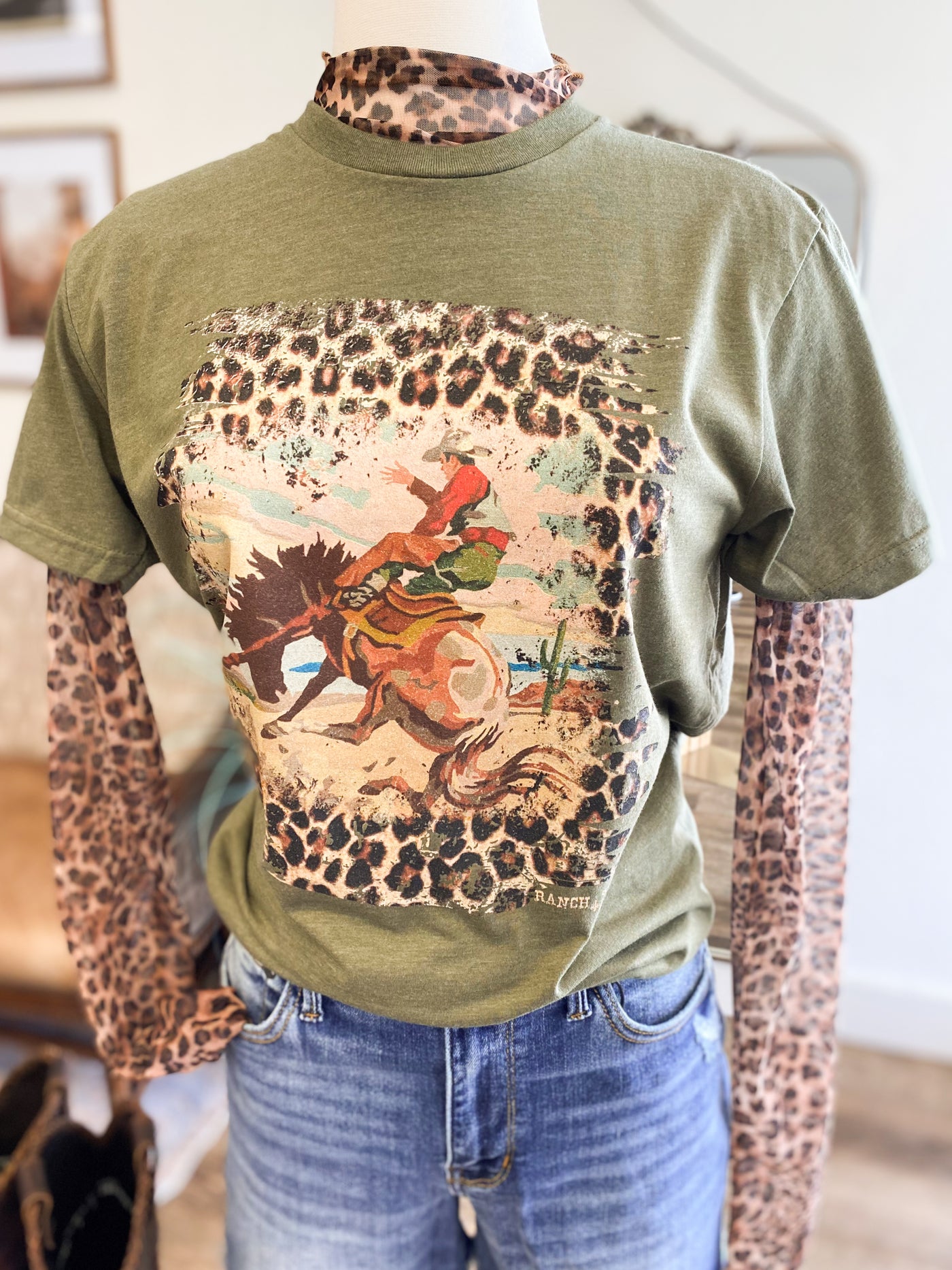 Leopard Bronc T-shirt
