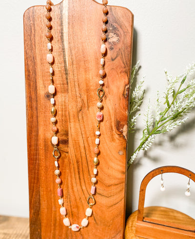 Yahatt Club Necklace