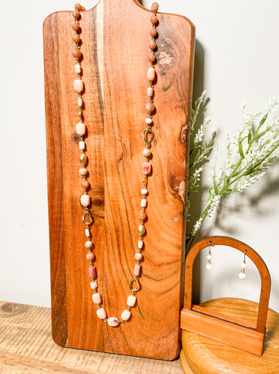Yahatt Club Necklace