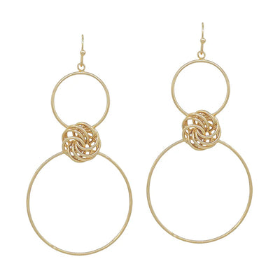 Knot Me Earrings Gold