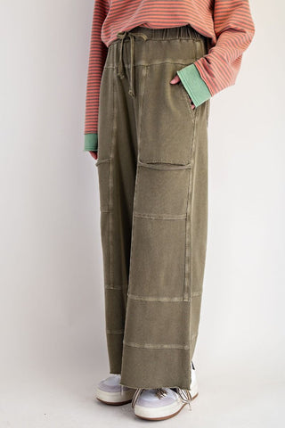 Just Relax Wide Legs Pants in Olive