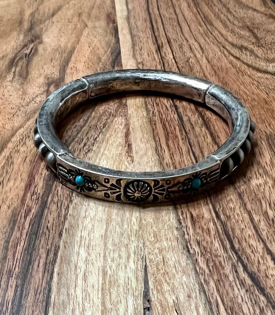 Detailed Bead Bracelet