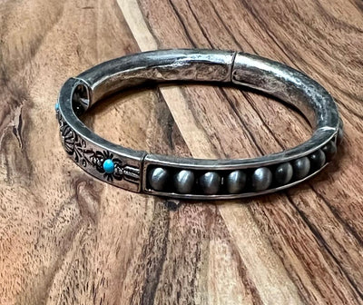Detailed Bead Bracelet