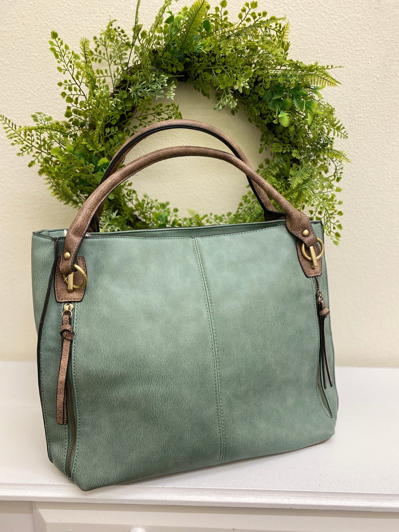 Connar Tote Bag